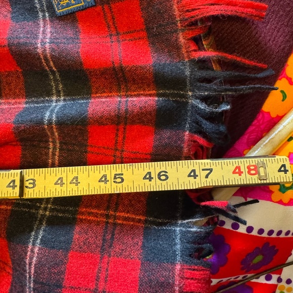 Vintage 1970’s Pendleton Red and Black Wool Tartan Scarf ( please see all photos - Picture 6 of 6